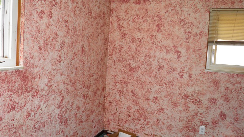 The walls in the master bedroom were this aweful color.