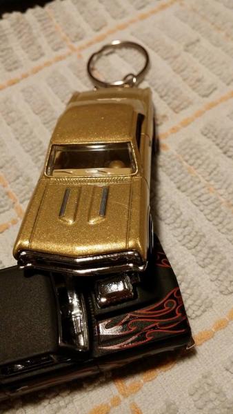 Key chains by flash