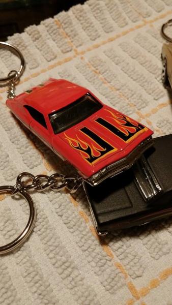 Key chains by flash