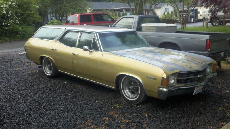 71 chevelle wagon..our latest project..this has taken all my time lately..already has all new suspension A-arms..bushings...control arms...gas shocks...disc brake conversion...new motor is almost done (355)...decided to bag it ..so picked up the basic parts..now deciding how to do the rest..