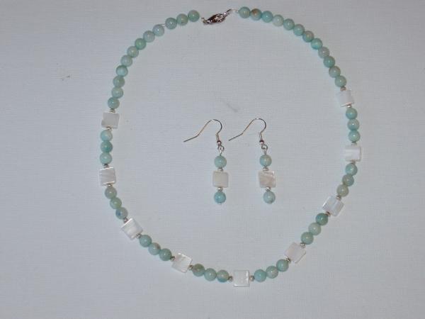 Natural Stone Set - $8