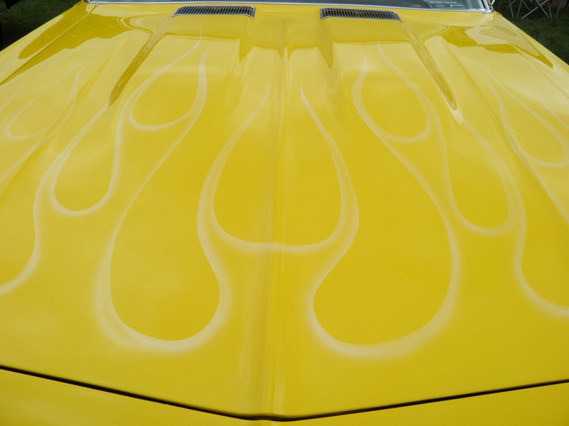 P9100600
The paint on this Chevelle was cool. I like flames that are not overdone, and these looked really nice in the white on yellow.