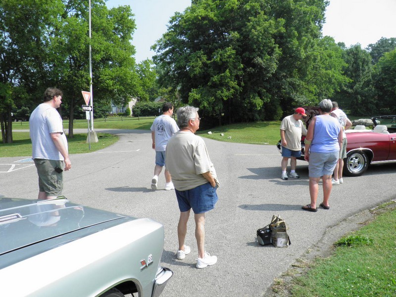 Waiting in line with Grumpy, Eric, Joan, John and some new friends.