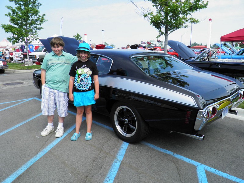 P7100050
My son Jacob and daughter Leah in front of moms car.